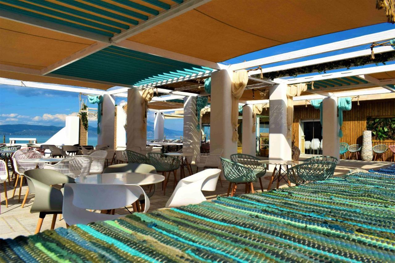 Готель Marzi Beach And Bungalows Kokkonion Екстер'єр фото